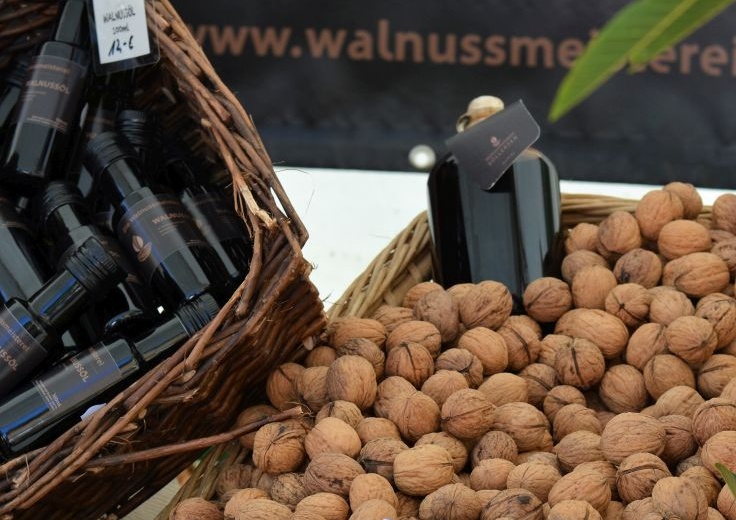 Walnüss und Walnussprodukte